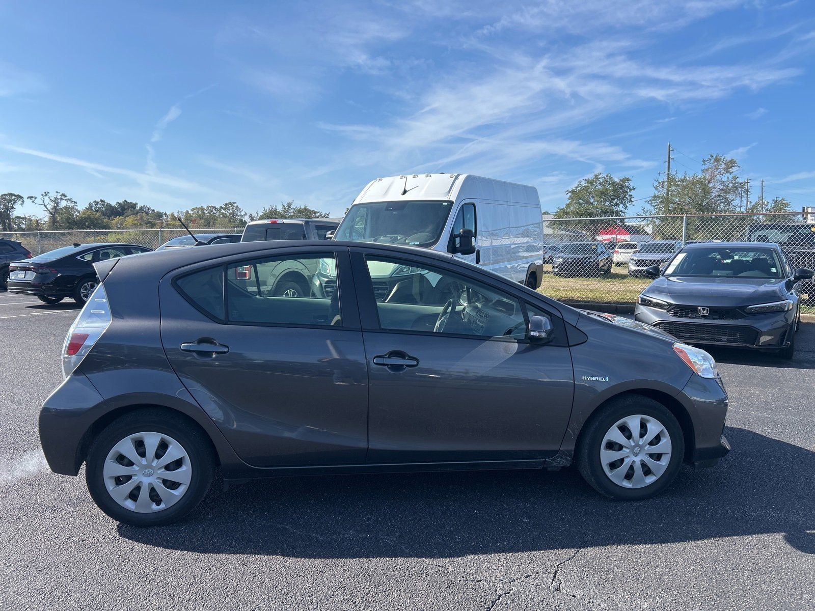 Used 2013 Toyota Prius C Two image 8
