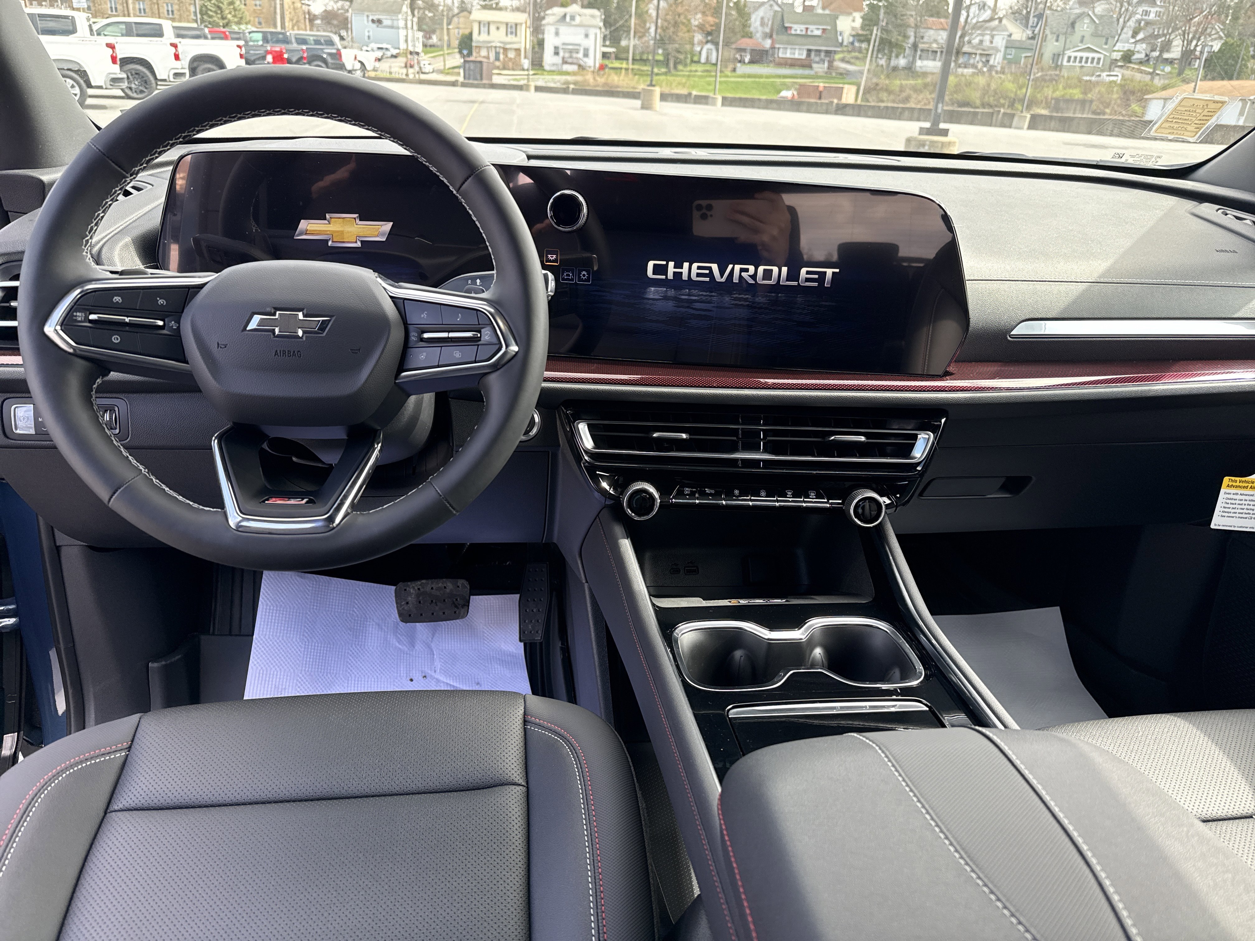 New 2026 Chevrolet Traverse Z71 w/ Driver Confidence Package image 15