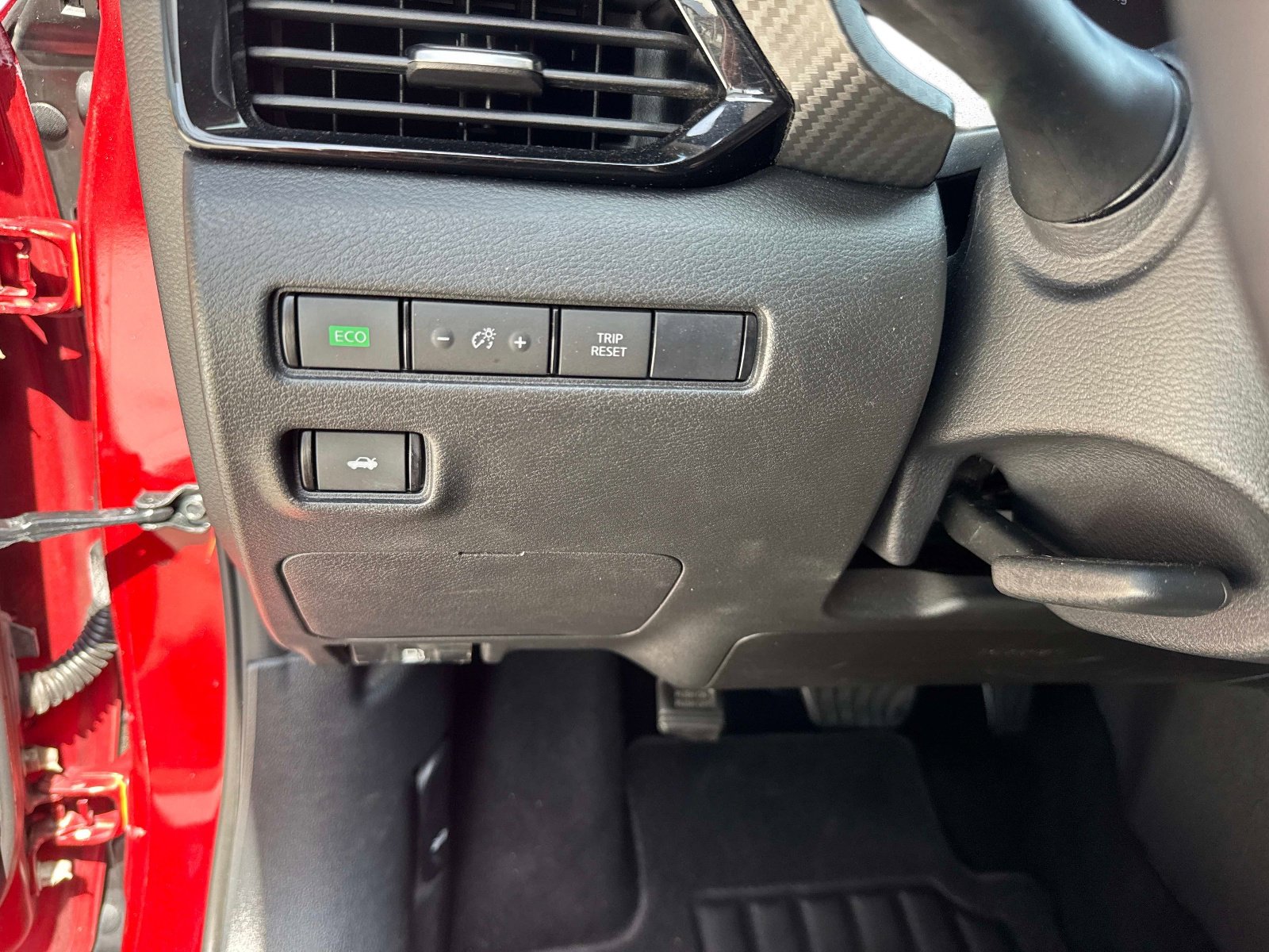 Used 2021 Nissan Sentra SV w/ SV Premium Package FWD image 31