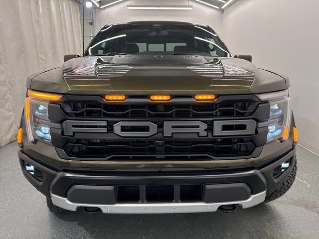 Used 2025 Ford F150 Raptor AWD/4WD image 4