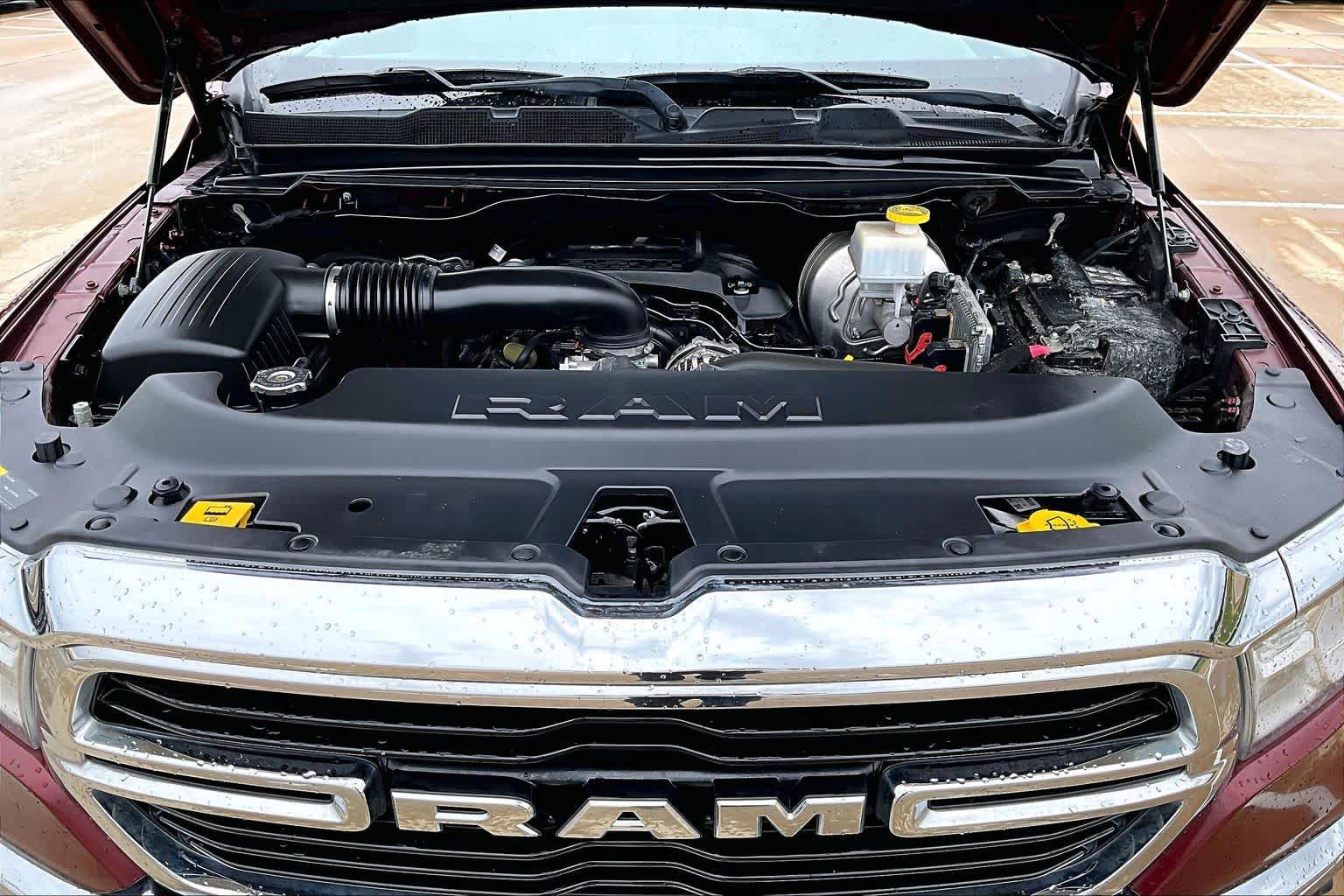 Used 2020 RAM 1500 Lone Star RWD image 32