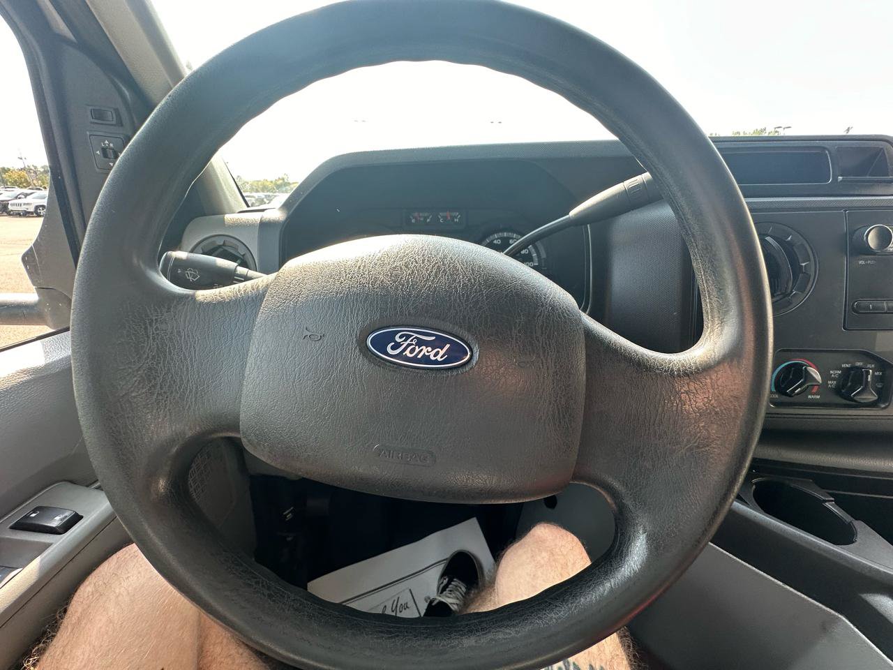 Used 2018 Ford E-450 and Econoline 450 Super Duty w/ Power Windows & Locks Group RWD image 20