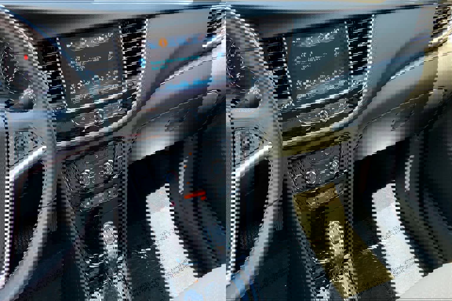 Used 2019 Buick Encore Preferred image 6