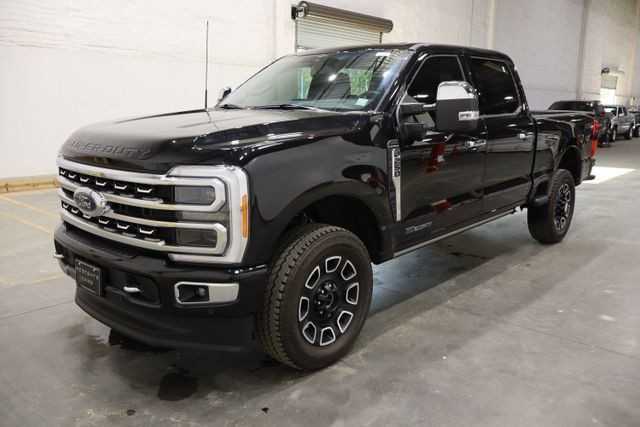 Used 2023 Ford F250 Platinum image 39