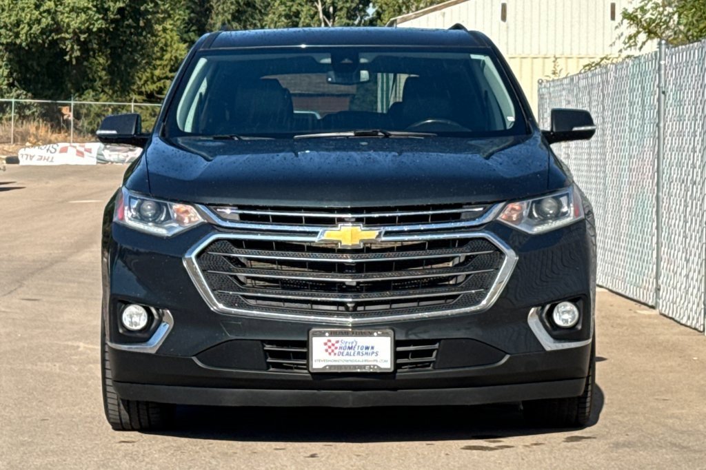 Used 2021 Chevrolet Traverse LT w/ LT Premium Package image 6