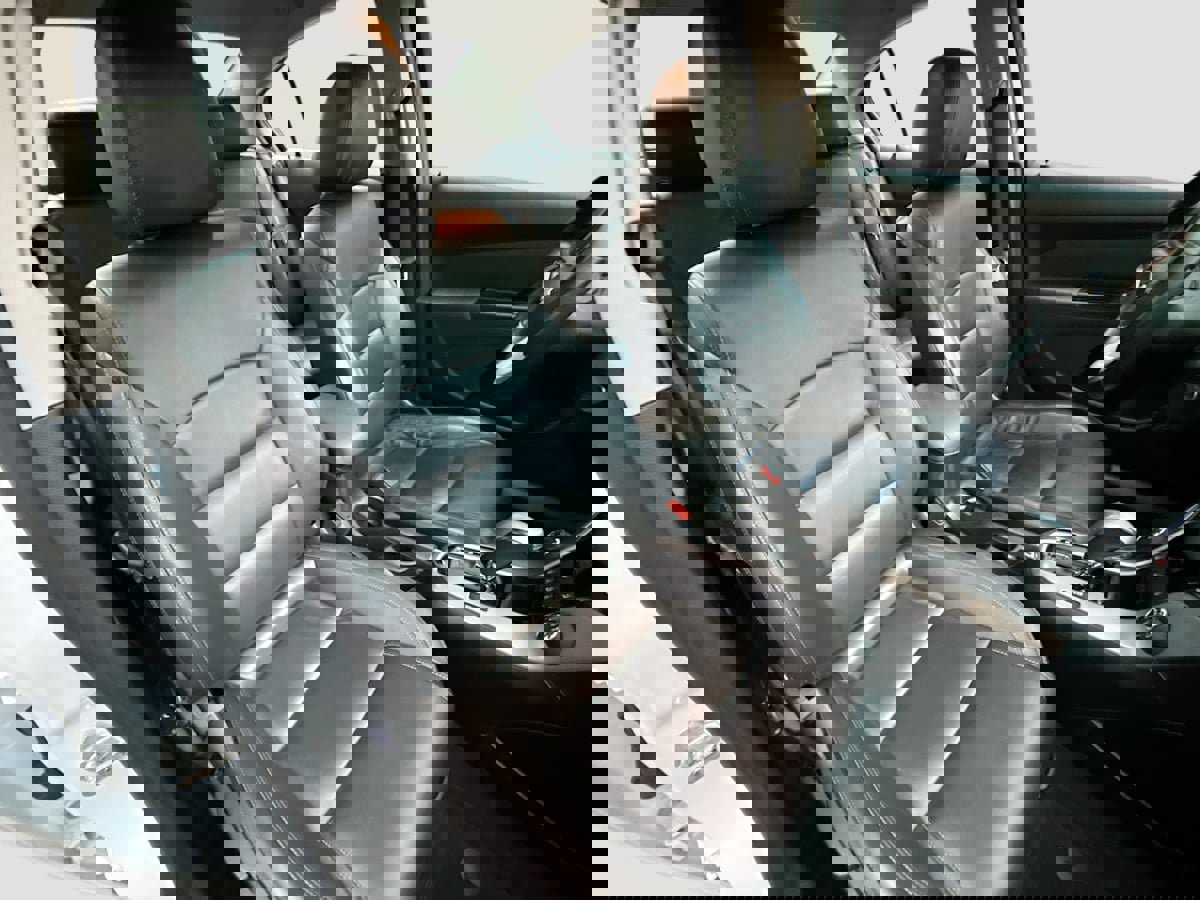 Used 2013 Chevrolet Cruze LT image 24