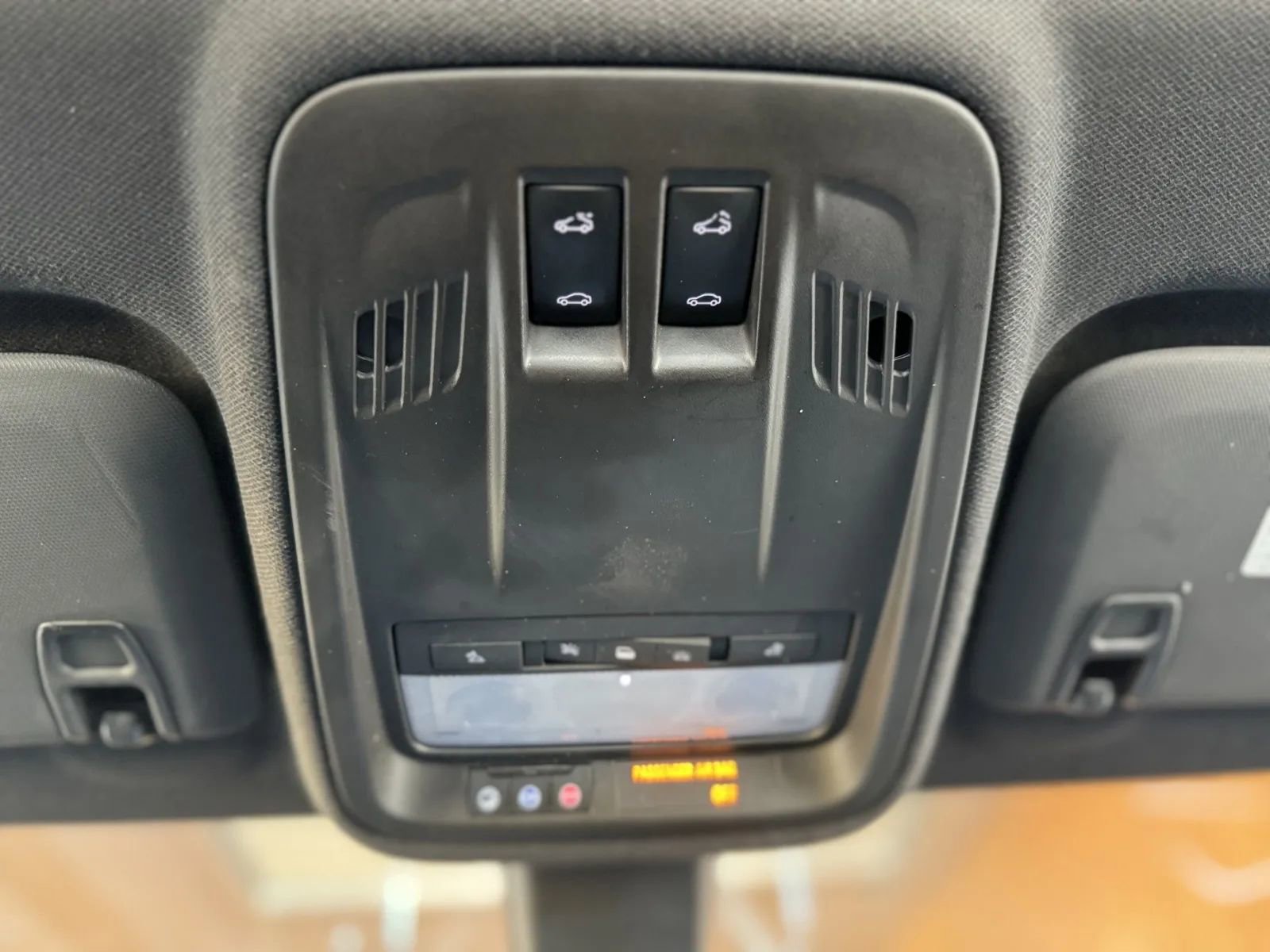 Used 2017 Chevrolet Cruze LT w/ Sun And Sound Package image 37