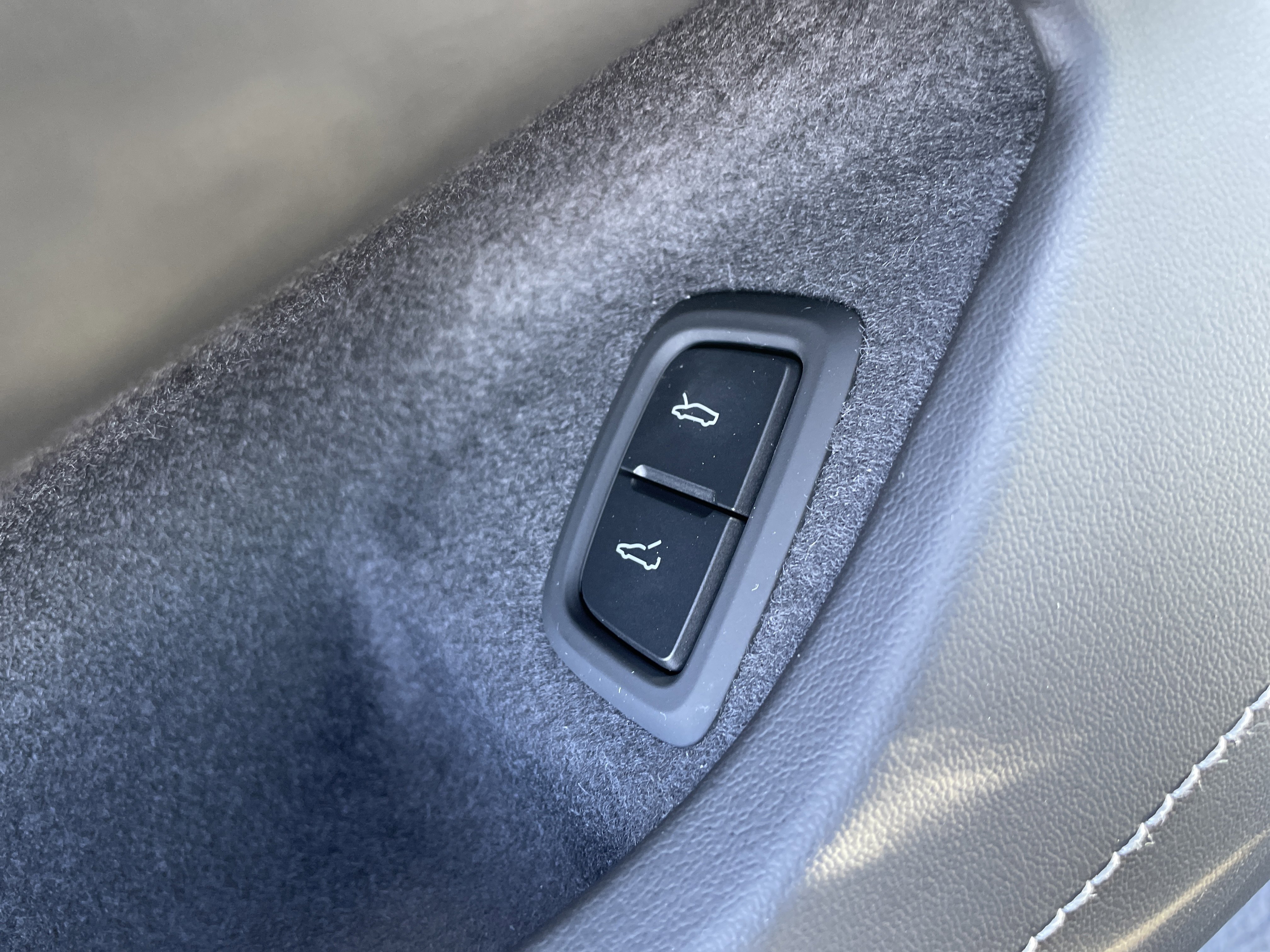 Certified 2025 Chevrolet Corvette Stingray Coupe w/ 1LT image 37