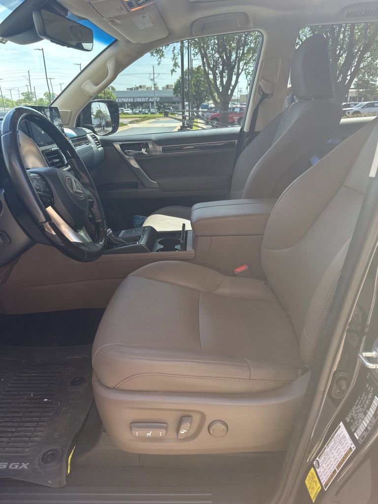 Used 2023 Lexus GX 460 Premium AWD/4WD image 10