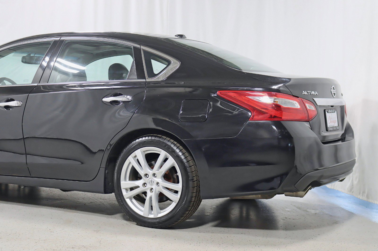 Used 2017 Nissan Altima 3.5 SL image 10