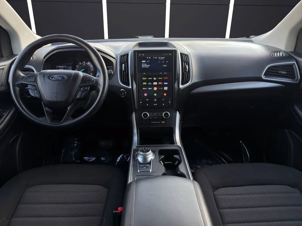 Used 2024 Ford Edge SE AWD/4WD image 13