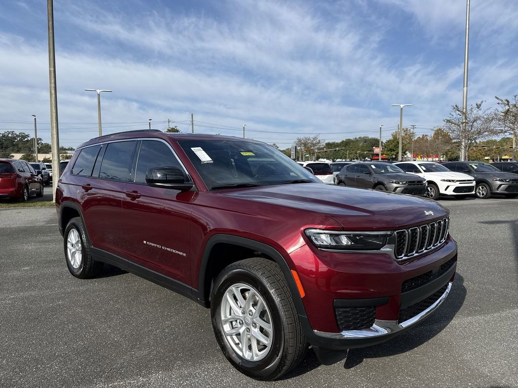 New 2025 Jeep Grand Cherokee L Laredo w/ Luxury Tech Group I