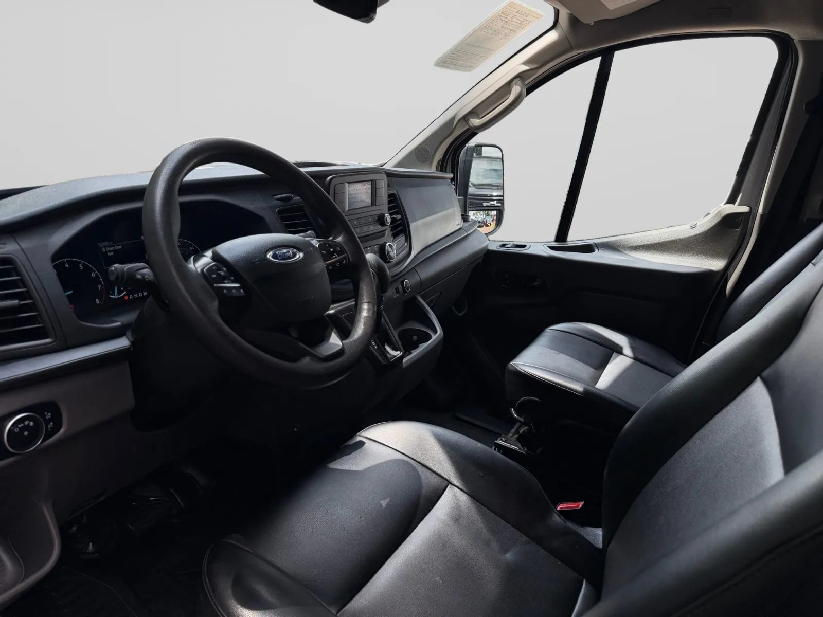 Used 2020 Ford Transit 250 Low Roof RWD image 15