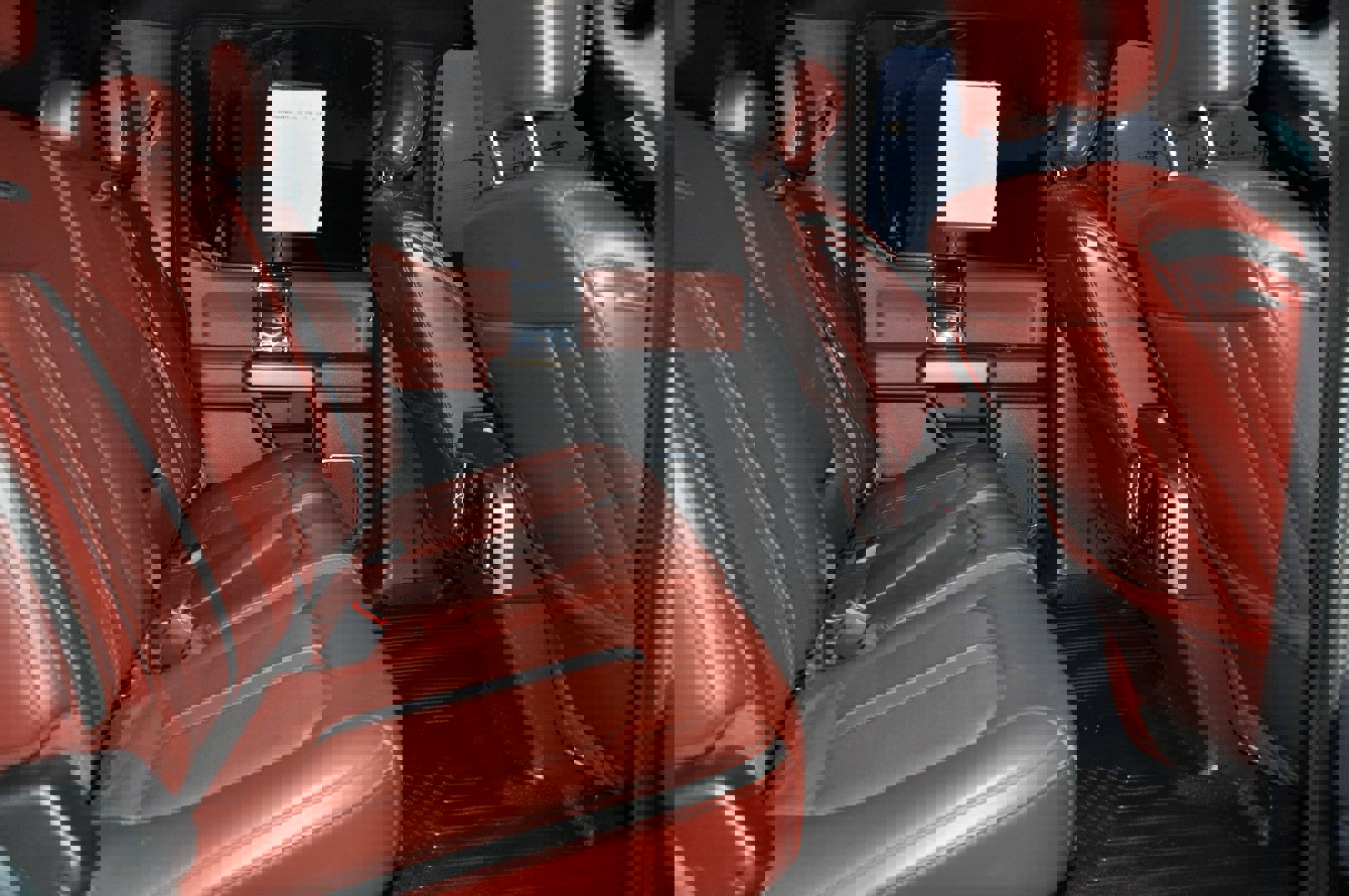 Used 2022 Ford F350 Platinum w/ FX4 Off-Road Package image 13