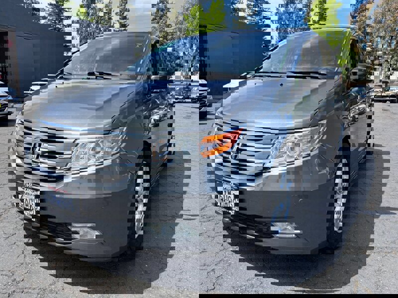Used 2012 Honda Odyssey Touring image 8