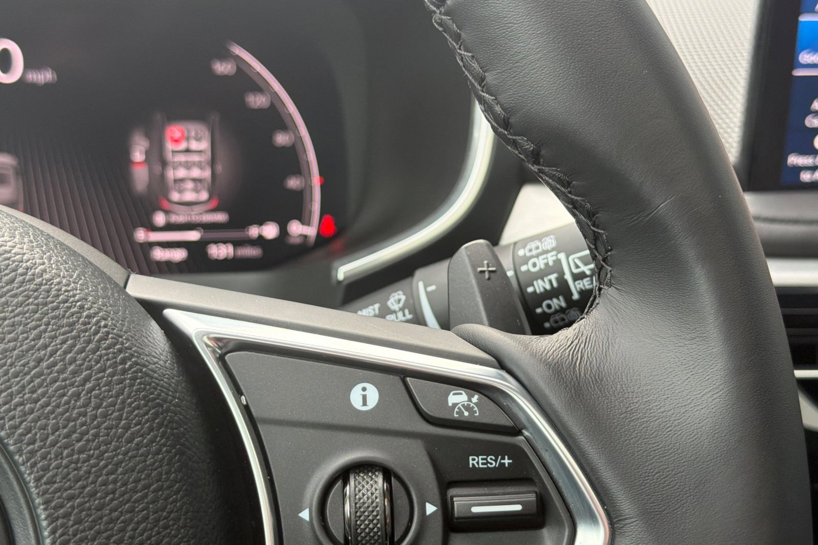 Certified 2026 Acura MDX SH-AWD w/Technology Package image 34