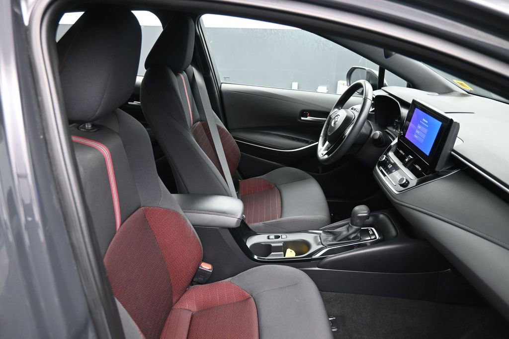 Used 2024 Toyota Corolla SE FWD image 24