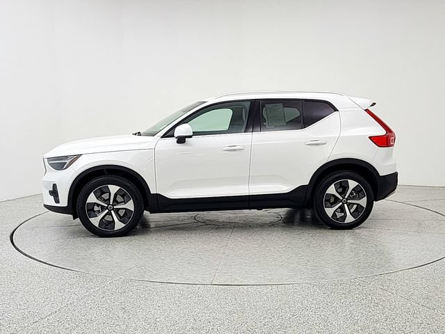 Certified 2023 Volvo XC40 B5 Plus w/ Protection Package Premier AWD/4WD image 8