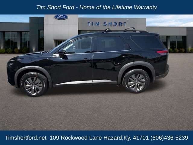 Used 2024 Nissan Pathfinder SV w/ Lighting Package (N92) AWD/4WD image 8