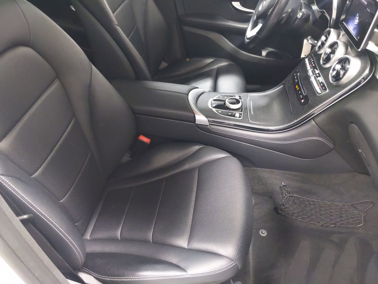 Used 2017 Mercedes-Benz GLC 300 image 25