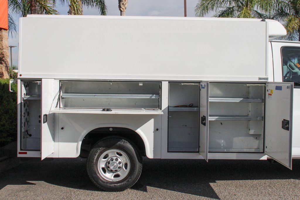 Used 2019 Chevrolet Express 3500 w/ Power Convenience Package image 10