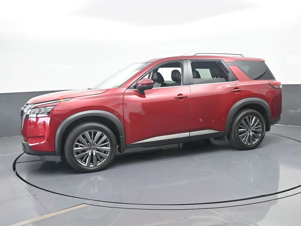 Used 2024 Nissan Pathfinder SL w/ SL Premium Package FWD video 2