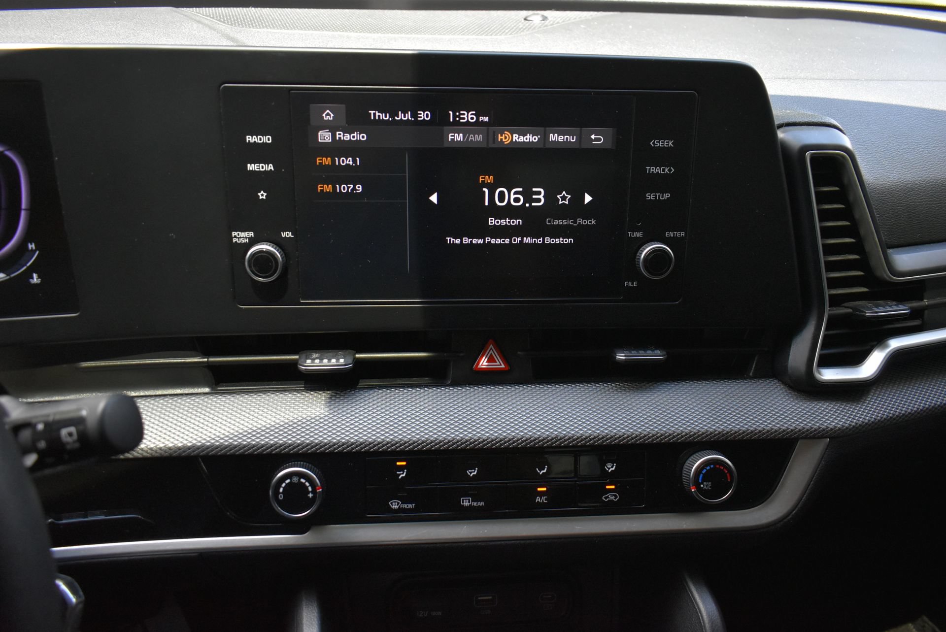 Used 2023 Kia Sportage LX FWD image 24