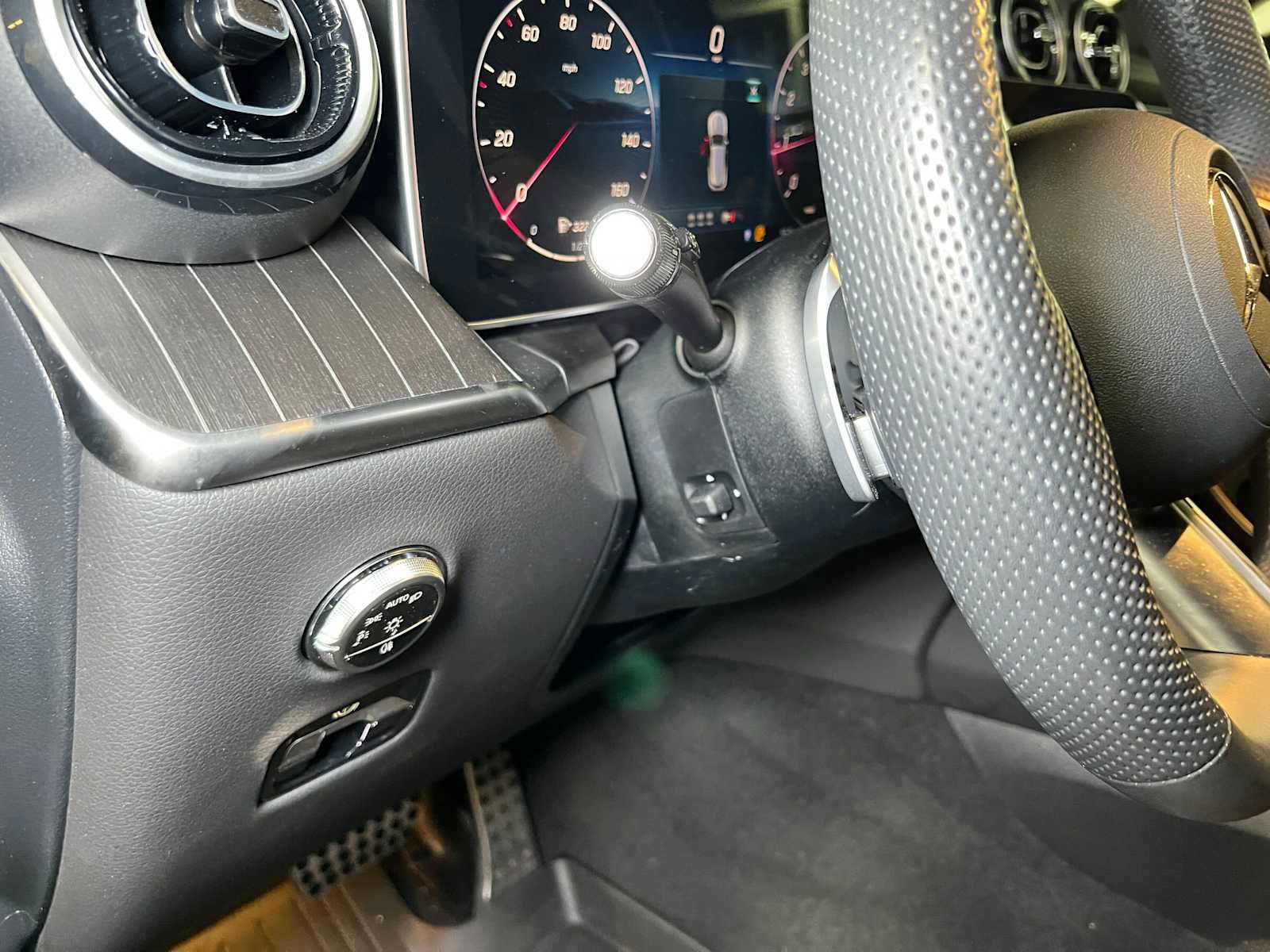 Certified 2026 Mercedes-Benz GLC 300 4MATIC image 27