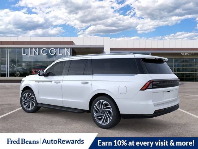 New 2026 Lincoln Navigator L Premier AWD/4WD image 5