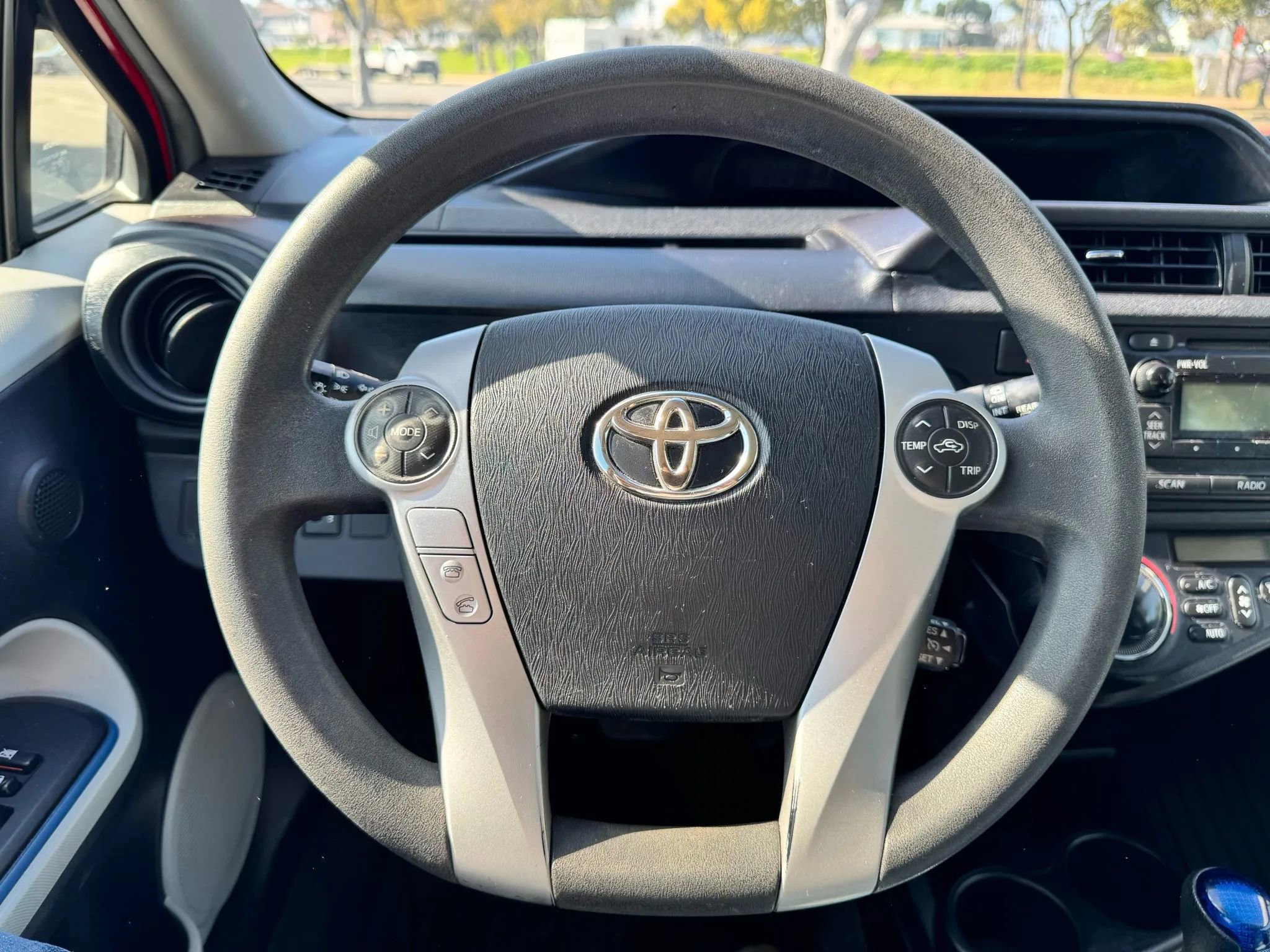 Used 2013 Toyota Prius C Two image 15