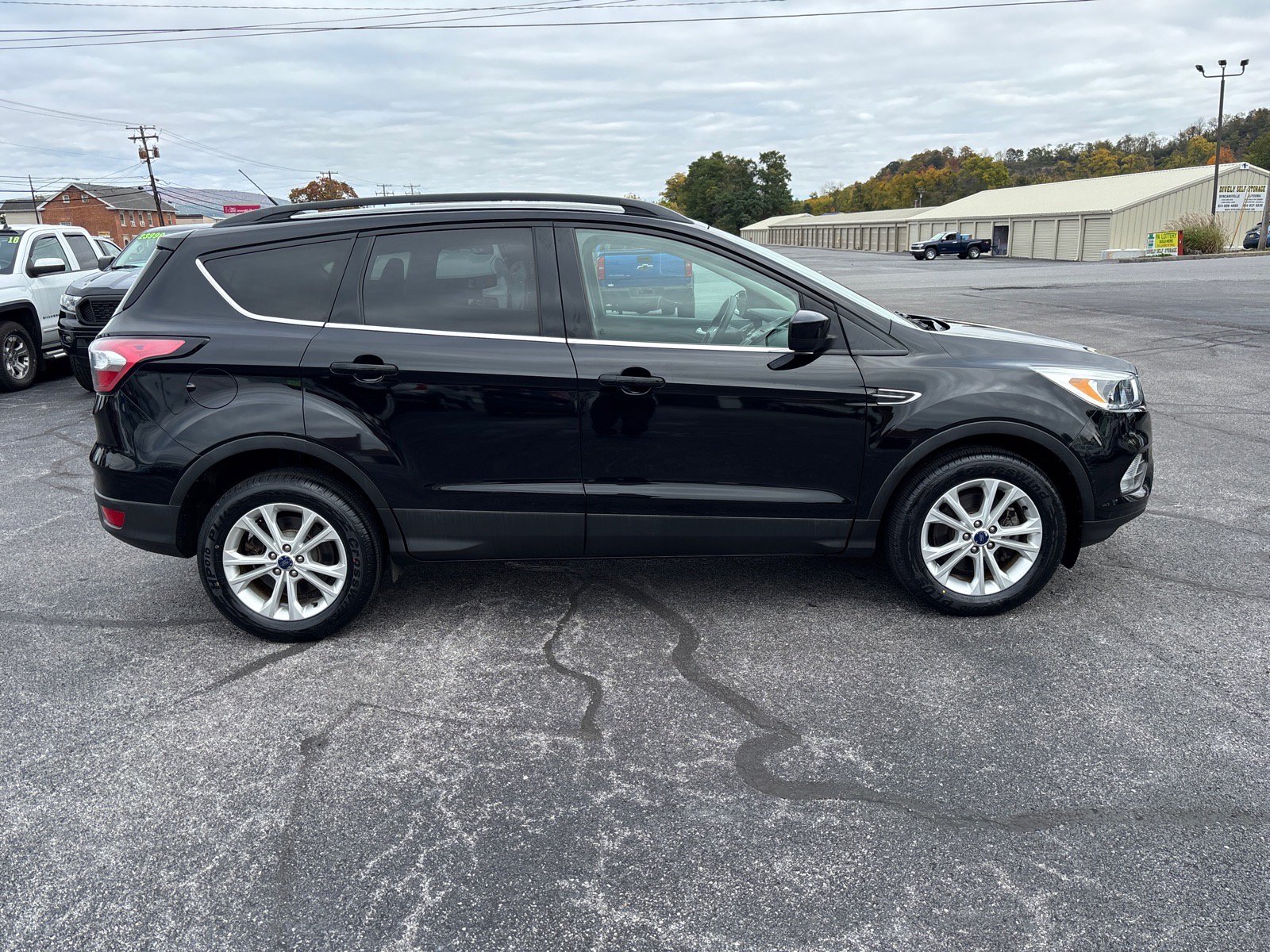 Used 2018 Ford Escape SE AWD/4WD image 8