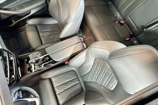 Used 2023 BMW 540i w/ Premium Package RWD image 20