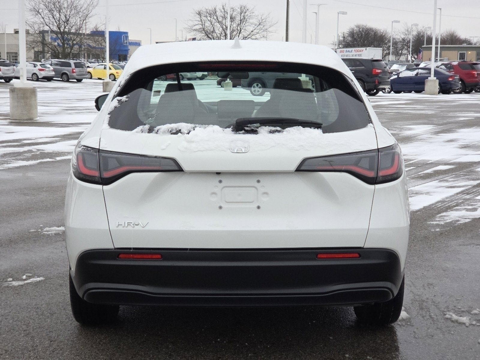 Used 2024 Honda HR-V LX image 16