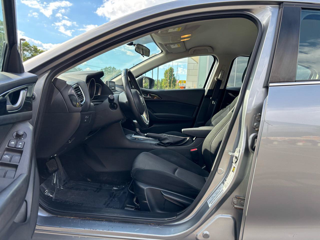 Used 2014 MAZDA MAZDA3 i Touring FWD image 15