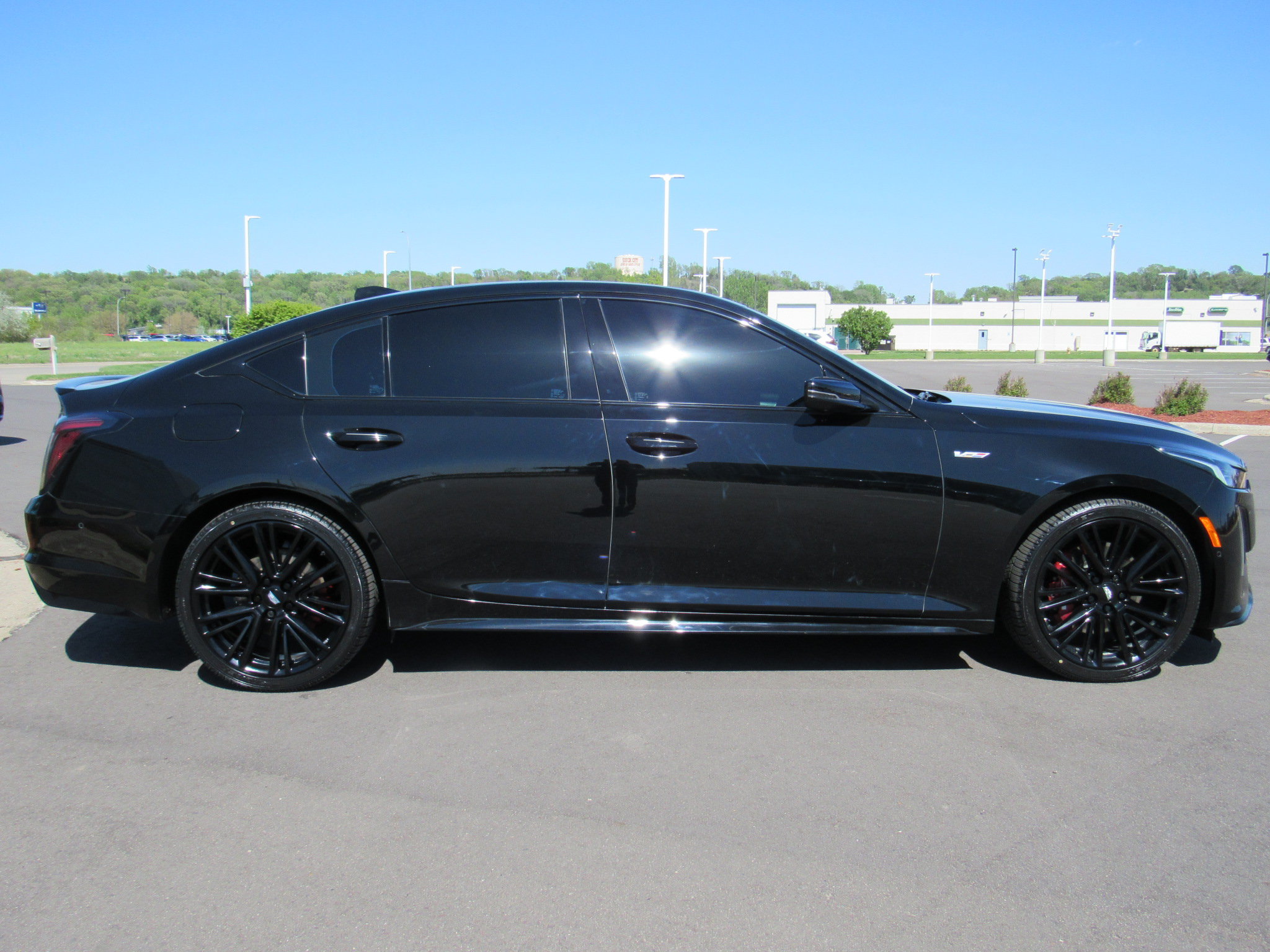 Used 2023 Cadillac CT5 V w/ Platinum Package AWD/4WD image 3