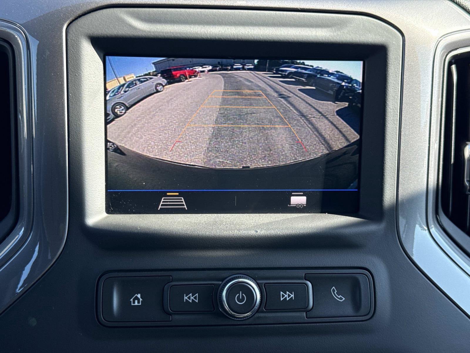Used 2021 Chevrolet Silverado 1500 Custom AWD/4WD image 10