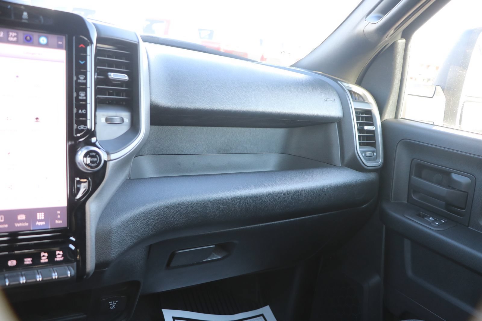 New 2026 RAM 2500 Tradesman AWD/4WD image 27