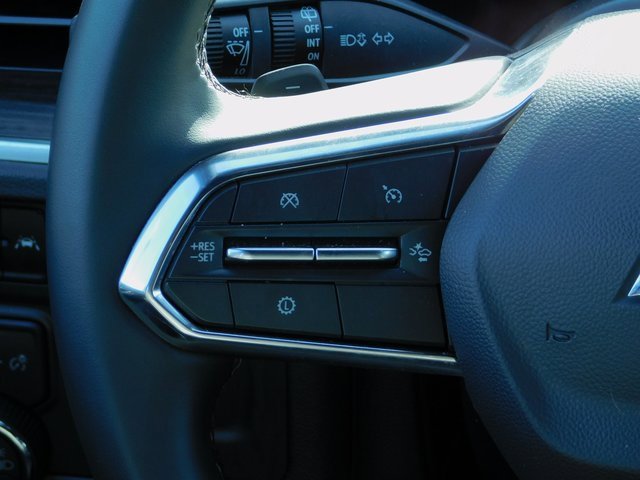 Used 2025 Chevrolet Tahoe Z71 image 20