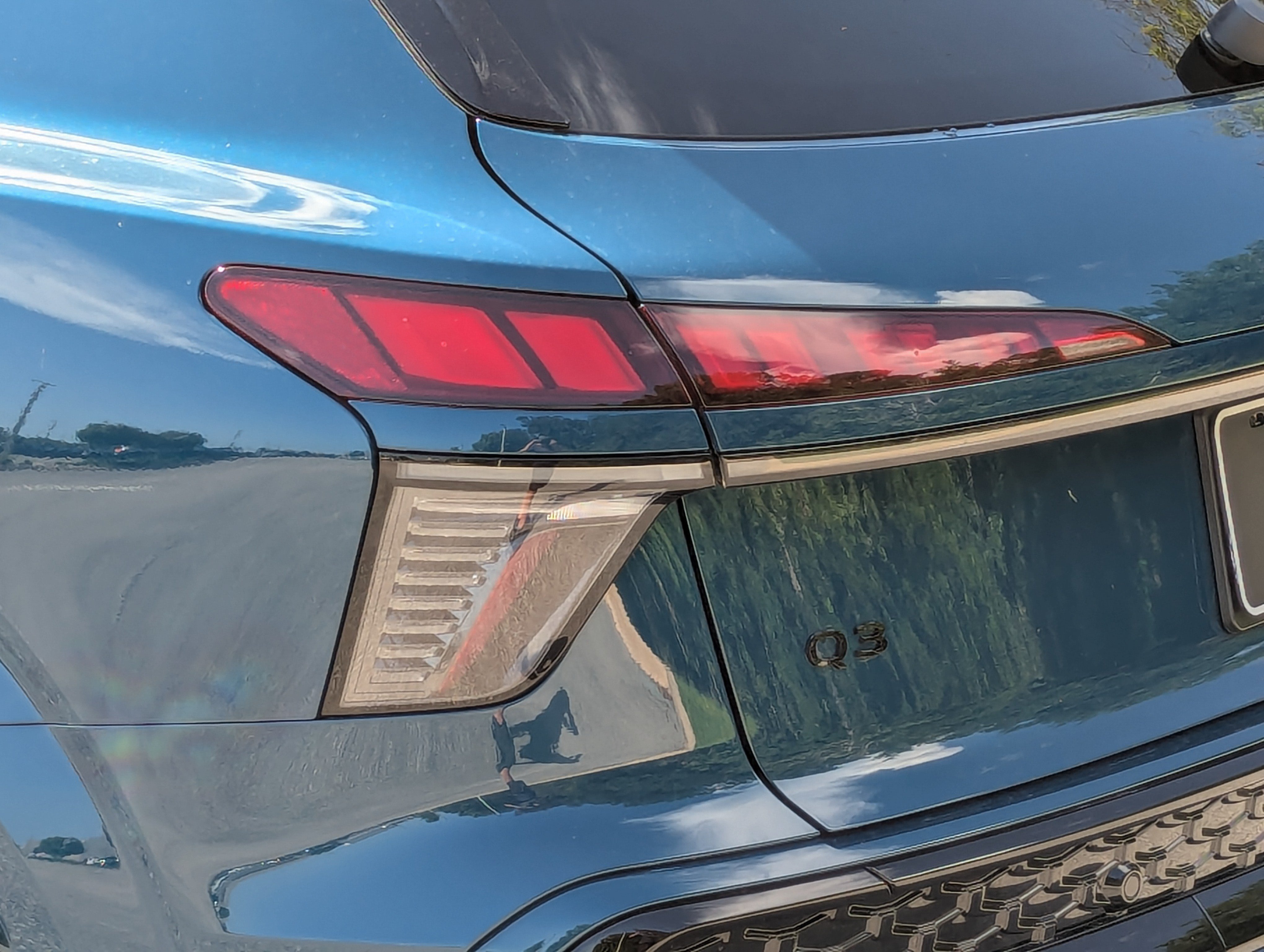 New 2026 Audi Q3 quattro 2.0T AWD/4WD image 10