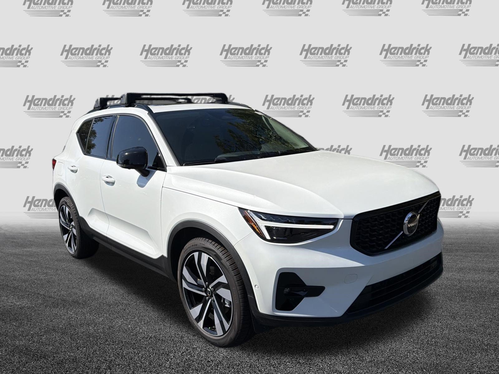 New 2026 Volvo XC40 B5 Ultra w/ Protection Package Premier AWD/4WD image 2