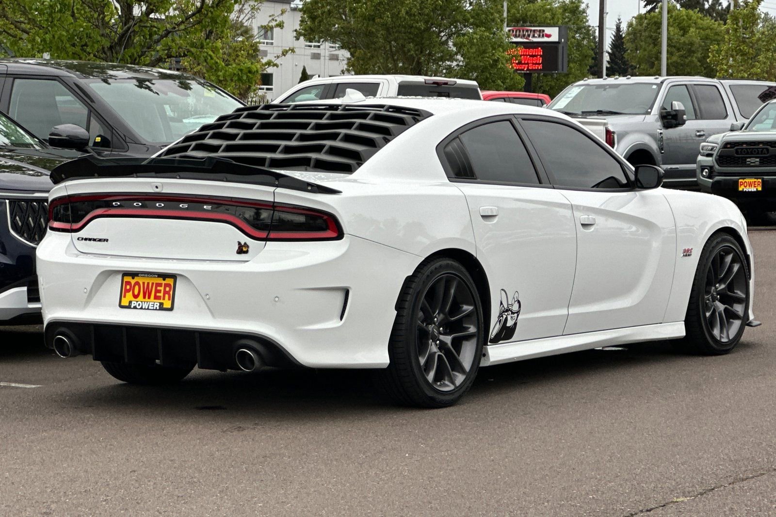 Used 2023 Dodge Charger Scat Pack RWD image 4