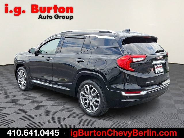 Certified 2023 GMC Terrain Denali w/ Denali Premium Package AWD/4WD image 4