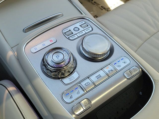 Used 2025 Genesis G90 3.5T image 40