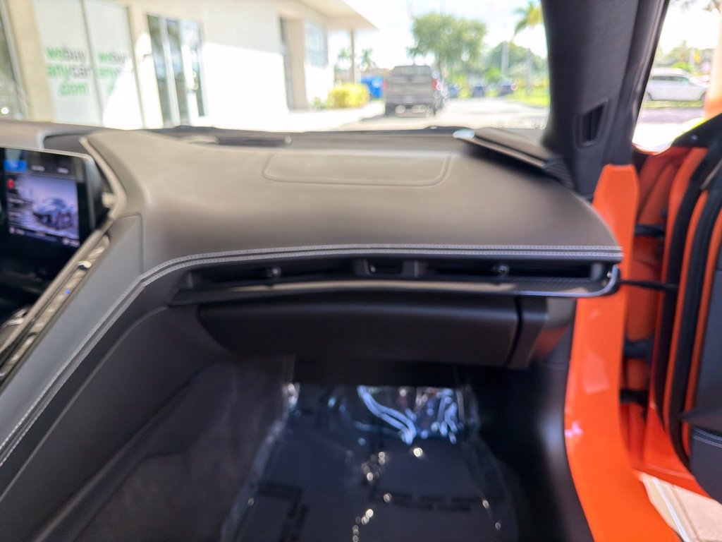 Used 2023 Chevrolet Corvette Z06 w/ Z07 Performance Package RWD image 48