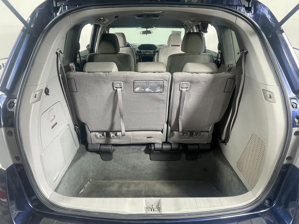 Used 2016 Honda Odyssey SE image 7