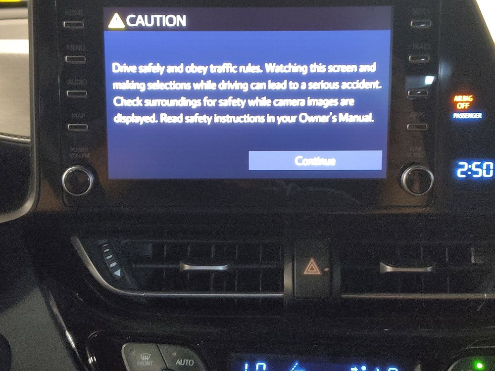 Used 2019 Toyota C-HR LE FWD image 25