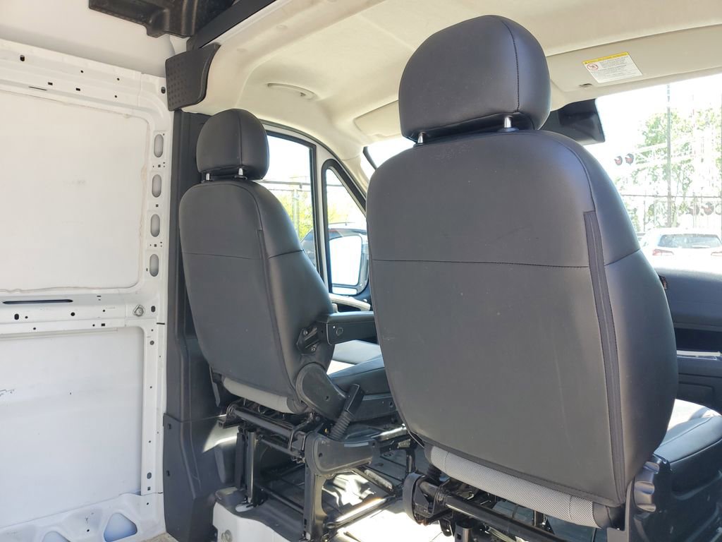 Used 2023 RAM ProMaster 2500 FWD image 13