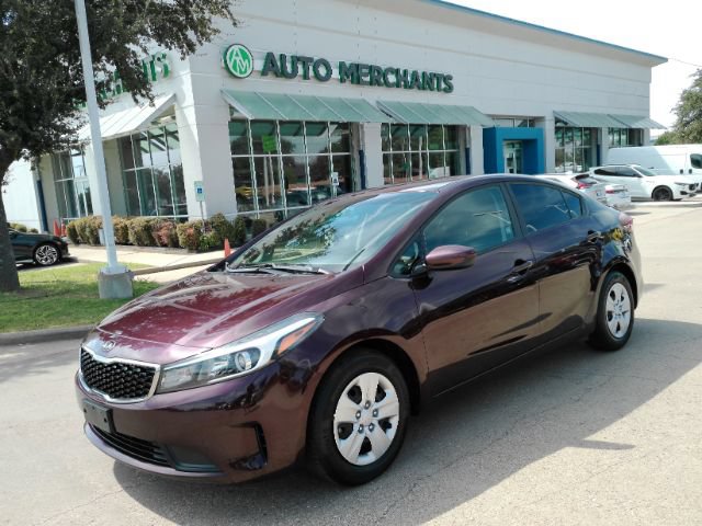 Used 2017 Kia Forte LX FWD image 1