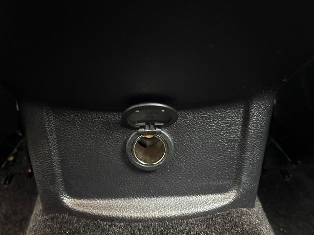 Used 2018 Ford Fusion SE image 17