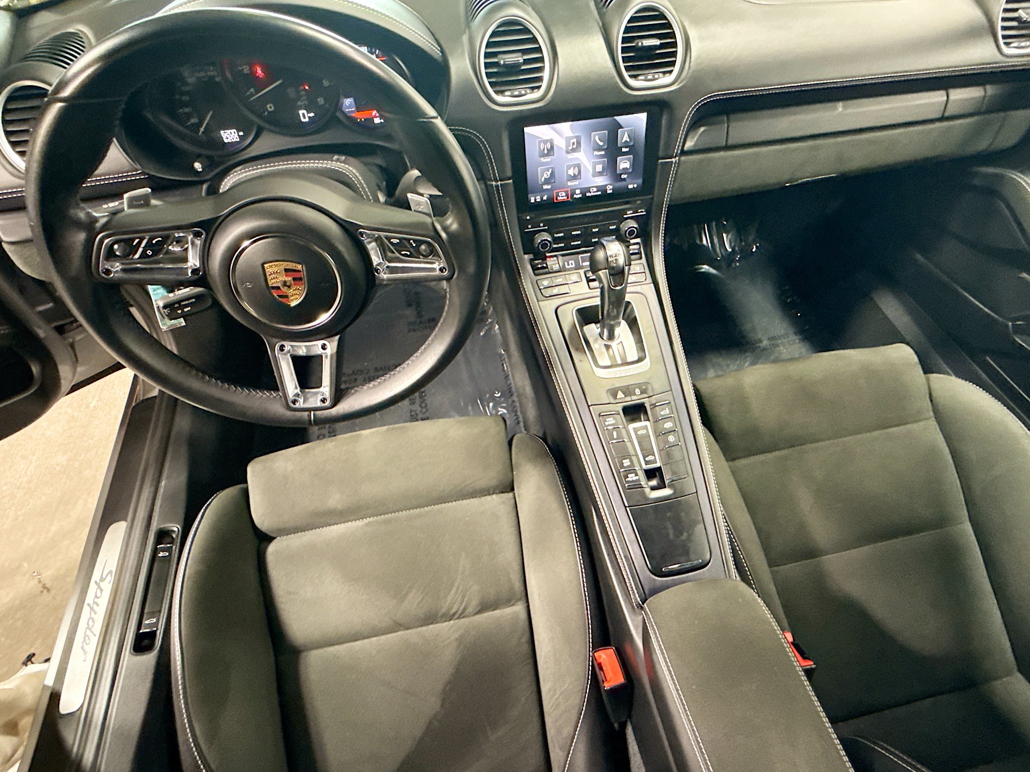 Certified 2022 Porsche 718 Boxster Spyder RWD image 15